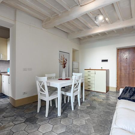 Urban Oasis: Central Apartment With Garden Perugia Esterno foto