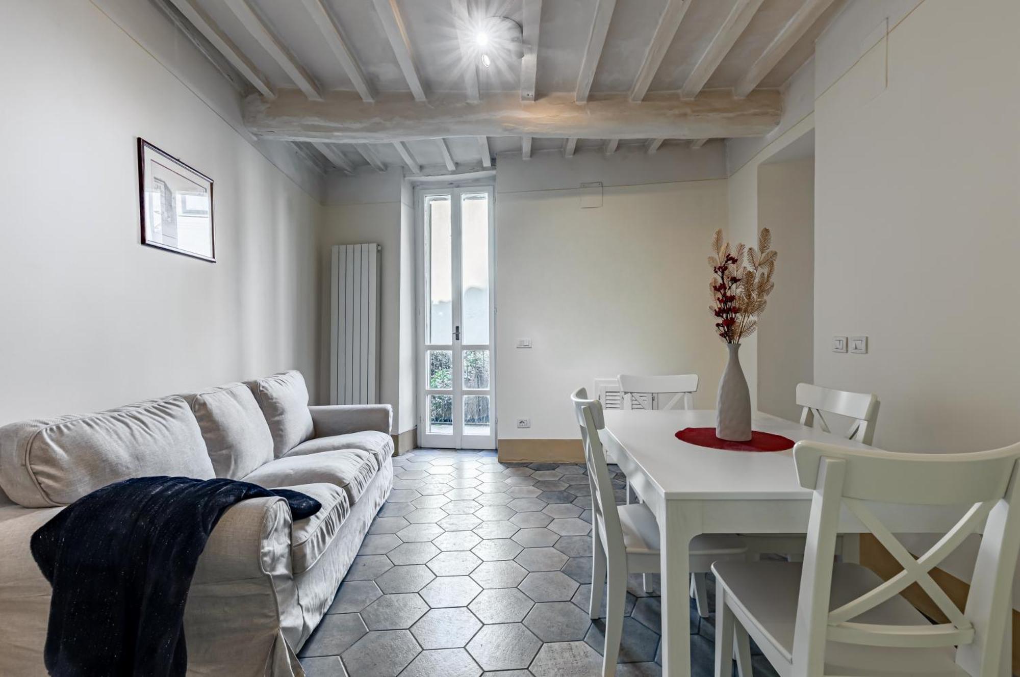 Urban Oasis: Central Apartment With Garden Perugia Esterno foto